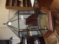 Glass display terrarium