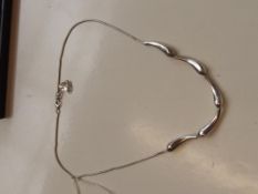Cased 925 silver Jasper Conran neckclace