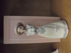 Nao figure of a girl praying, boxed