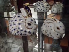 Two Royal Crown Derby rabbit paperweights, no stop
