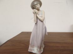 Lladro figure, girl with flowers
