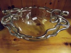 Glass fruit bowl surmounted with a polished alumin