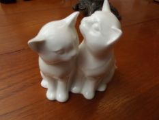 Royal Doulton cat group