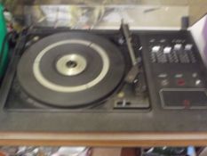 Retro Fidelity turntable