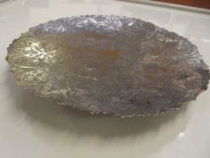 Iranian 84% silver dish on three ball feet, 660 gr