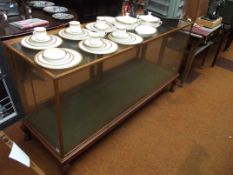 Large glass display unit