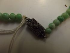Art Deco string of beads possible jade