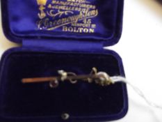 9 ct gold Edwardian pin brooch