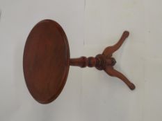 19th century mahogany wine table, circular top abo