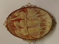 9ct gold cameo brooch. 6cm