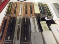 Collection of 16 various Parker pens, all boxed
