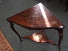 Oak drop leaf side table on barley twist supports,