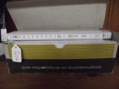 Box of folding measures