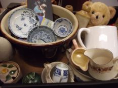 Assorted items to include 18th century Chinese por
