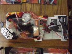2 Star Wars Darth Maul figures