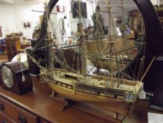 Model sail ship