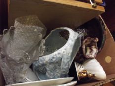 Various ceramics to include an art deco vase