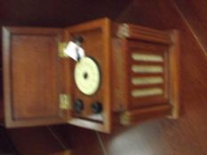 Radio in the form of a jukebox