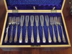 Cased fish knifes and forks