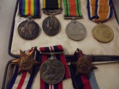 Assorted World War 2 medals to include a Great War