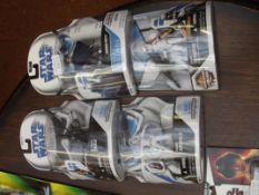 4 Star Wars figures