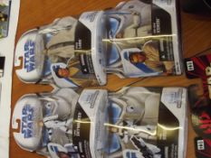 4 Star Wars figures