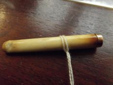 9 carat gold mounted cheroot holder