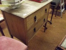 Set of oak drawers
