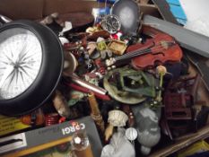Various smalls and curios