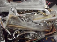 Quantity of door handles, fittings