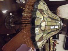 Tiffany style lamp with metal base