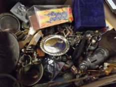 Various smalls and curios