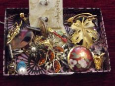 Odd bits of costume jewellery
