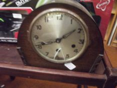 Mantel clock