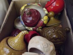 Box of onion jars and others