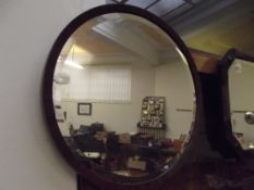 Bevelled mirror
