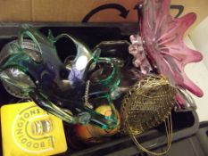 Mixed box to include Murano art glass