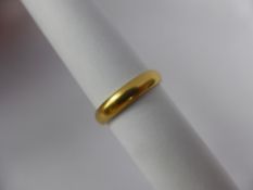 A 22 ct Gold Birmingham Hallmark Wedding Band, mm V.W.A., size K, approx 4.2 gms.