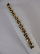 A Lady's 333 Stamped 8 Ct Gold Link Bracelet, approx 15.9 gms.