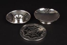 A George V silver bonbon dishhallmarked Birmingham 1936, together with a silver ashtray and a