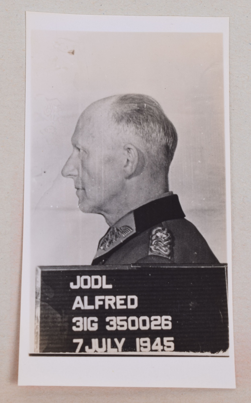 Historically Important Archive of Signatures and Photographs of Nuremberg War Trials Interest, - Image 8 of 24