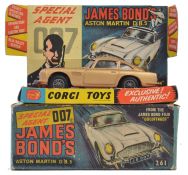 CORGI JAMES BOND 261: An original vintage Corgi James Bond Aston Martin DB5 No.261 diecast model.