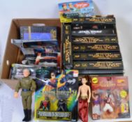 TV / FILM RELATED TOYS: A mixed collection of assorted sci-fi related action figures and toys to