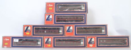 LIMA: A collection of 7x Lima 00 gauge railway trainset carriages,