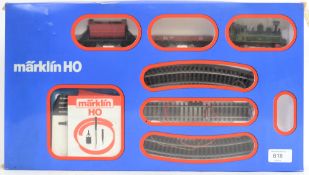 MARKLIN: A vintage Marklin HO Gauge 0965 railway trainset.