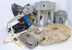 STAR WARS: A collection of original vintage Kenner / Palitoy Star Wars toys / vehicles etc -