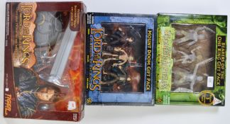 LORD OF THE RINGS; A collection of 3x Lord Of The Rings toys,