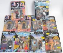 STAR TREK: A collection of 10x assorted series Star Trek action figures,