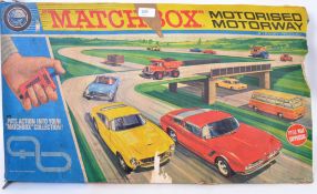 MATCHBOX MOTORWAYS: An original vintage Matchbox Motorways boxed playset - comes with 3x MAtchbox