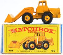 MATCHBOX LESNEY: An original vintage diecast model Matchbox Series Lesney No.